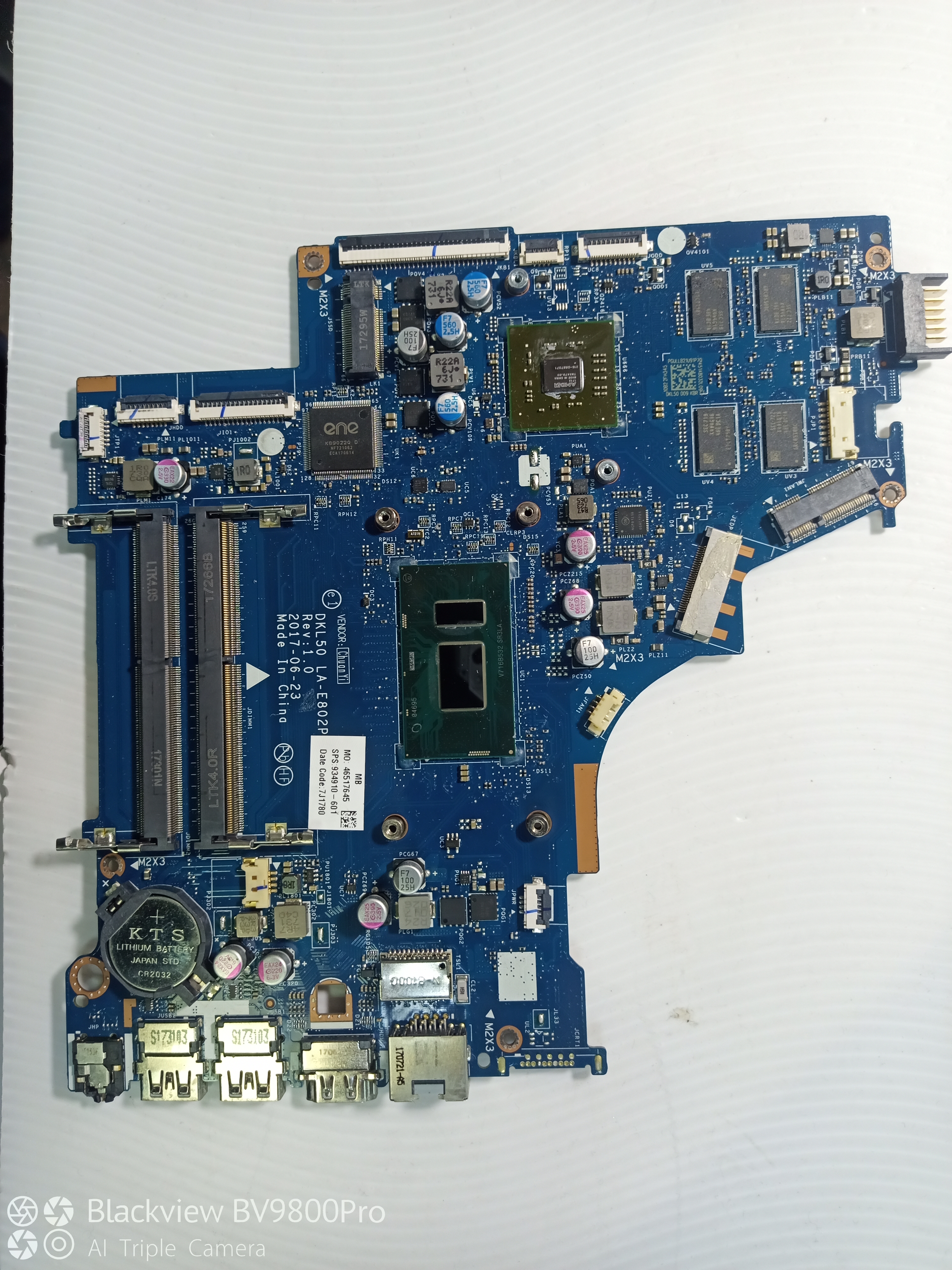 HP 15-BS107nt DKL50 LA-E802P Rev 1.0 b.jpg